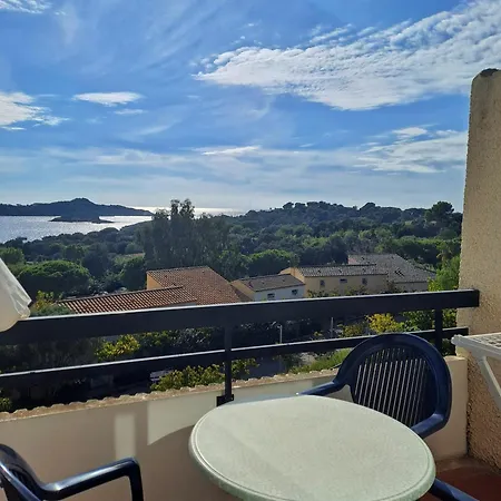 Vvf Presqu'île De Giens Appartement *